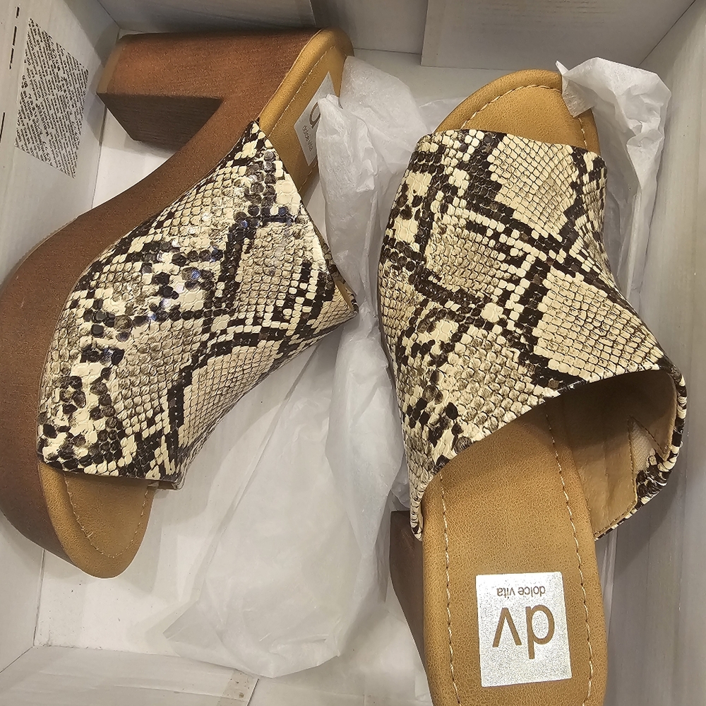 Snake skin wedge sandals